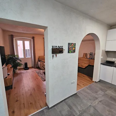 Apartman Oliva With Free Parking Pula Exteriér fotografie