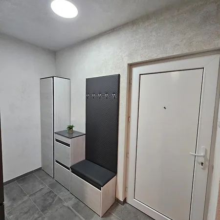 Apartman Oliva With Free Parking Pula Exteriér fotografie
