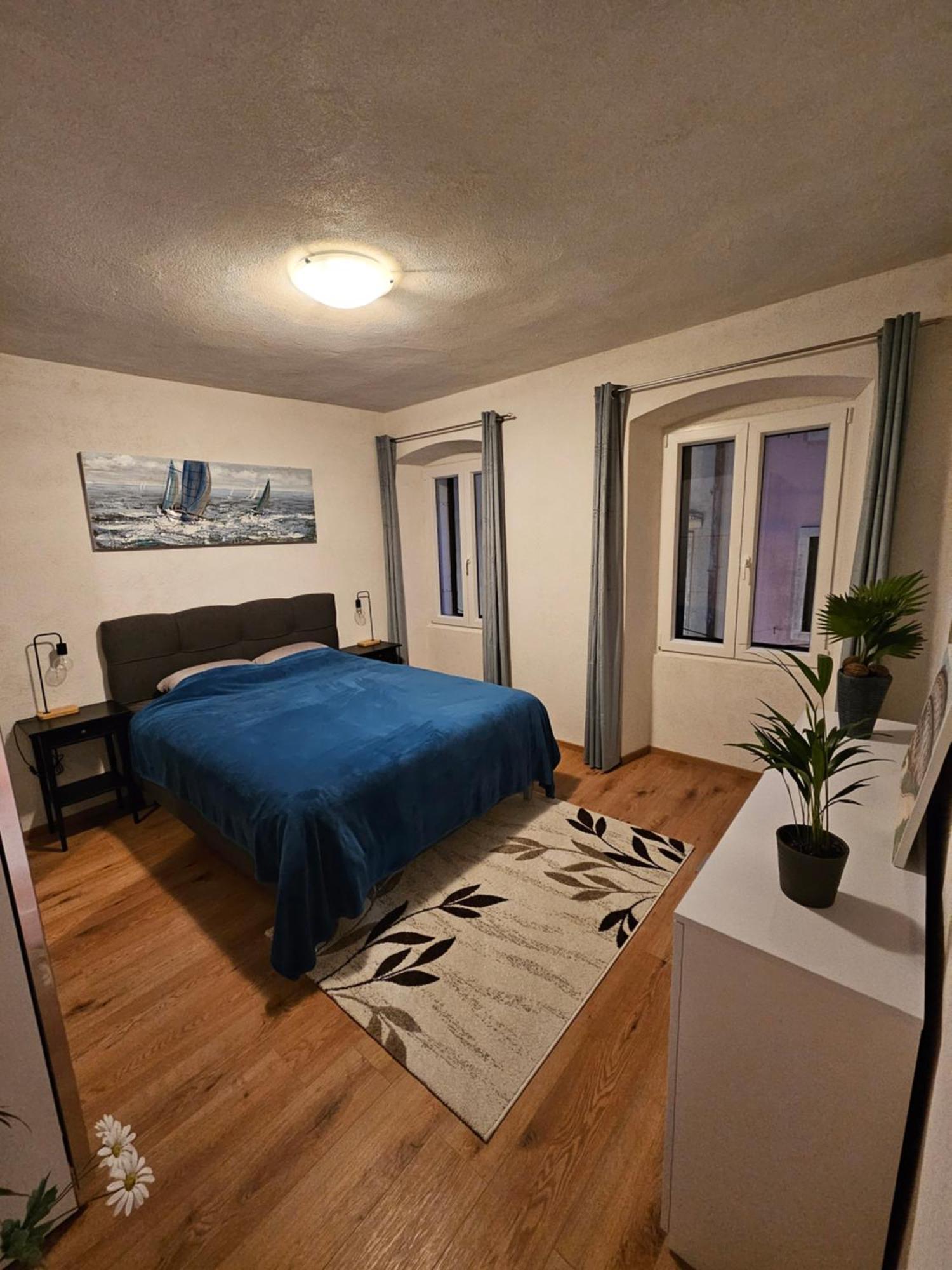 Apartment Oliva With Free Parking