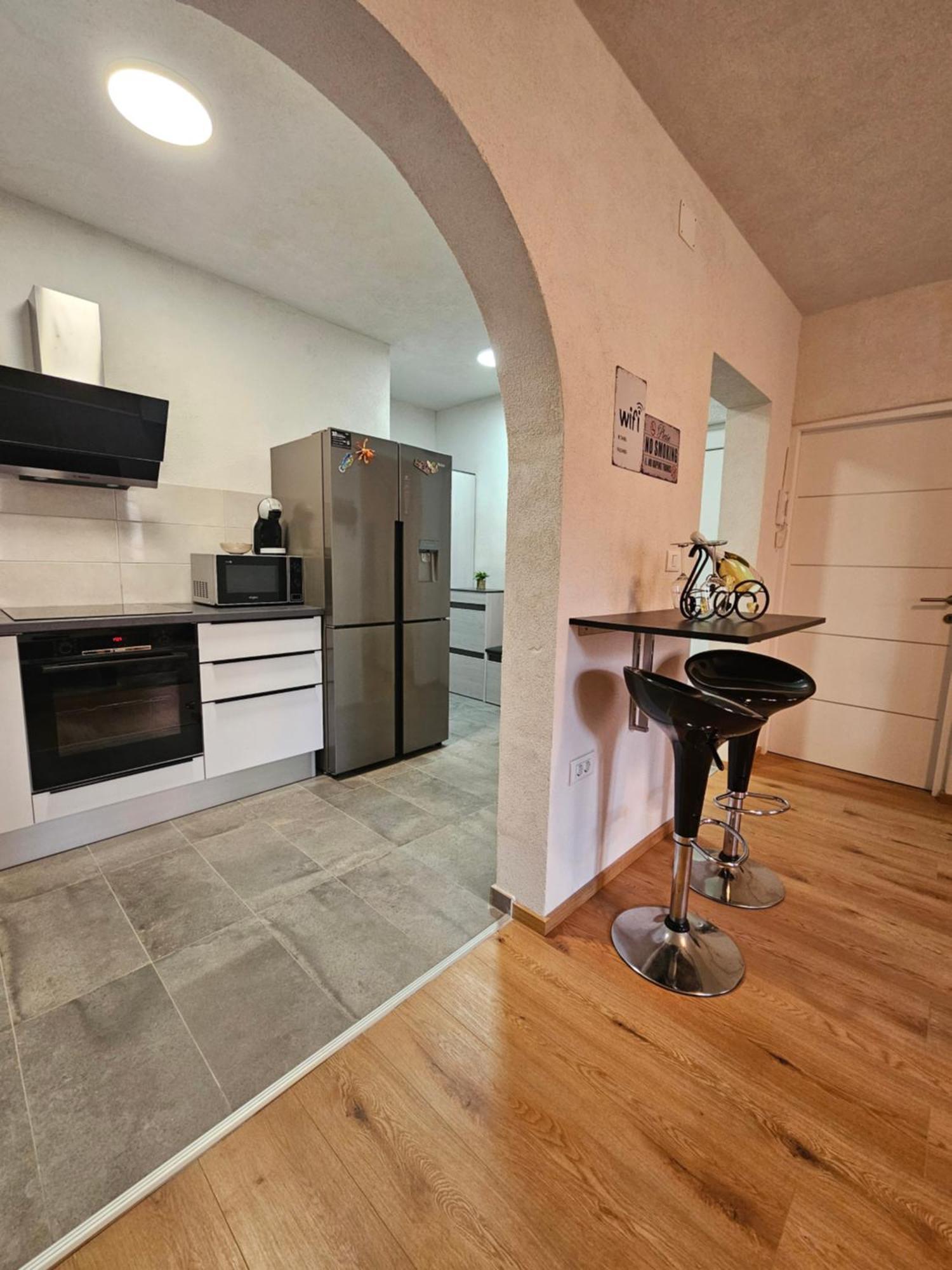 Apartment Oliva With Free Parking *
